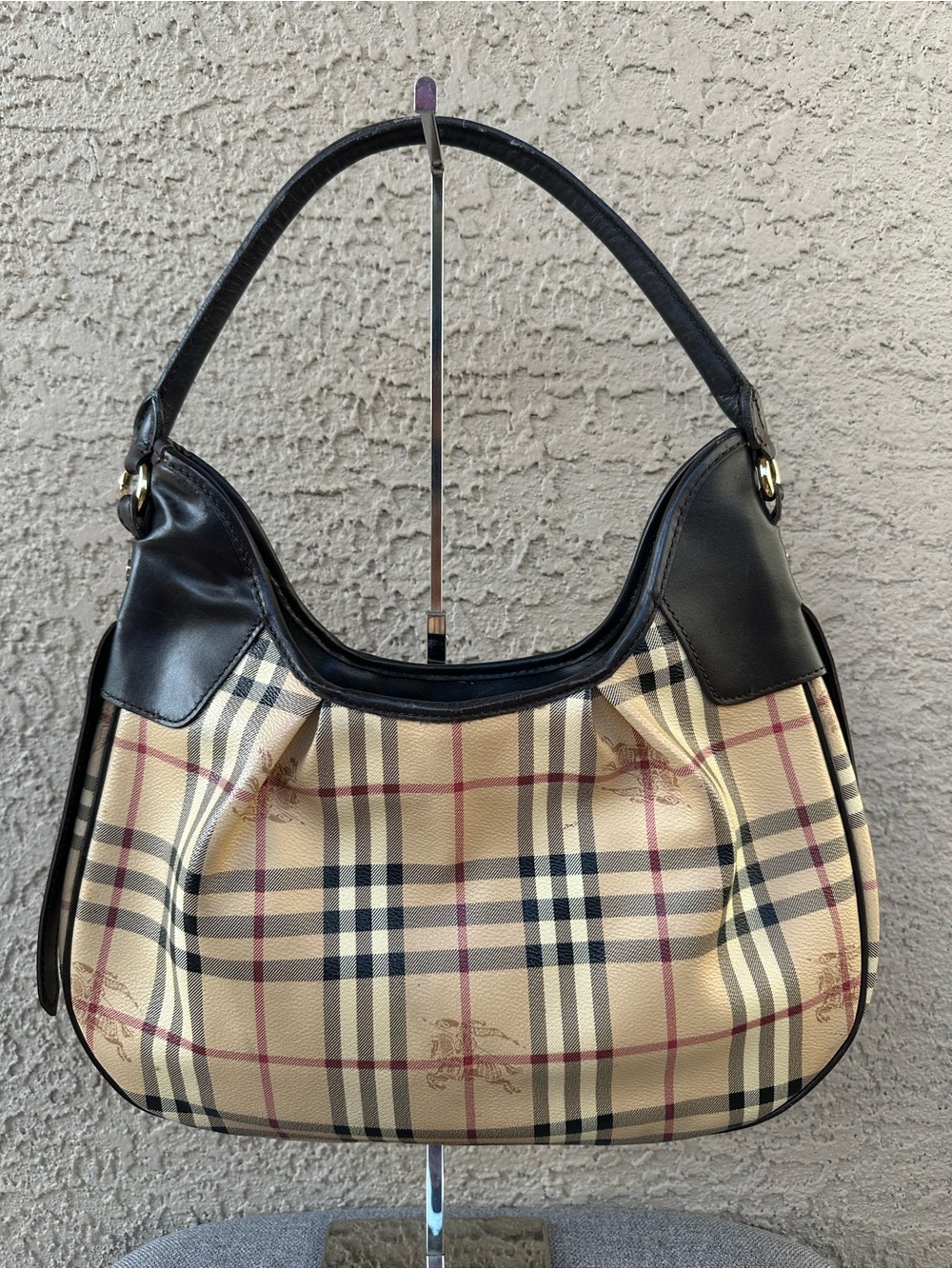 BURBBERY Classic Plaid Shoulder Bag